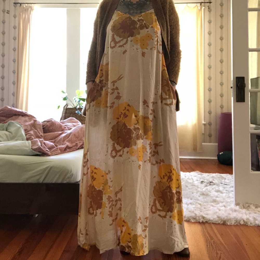 Novella Royale Edith dress - Picture 4 of 6
